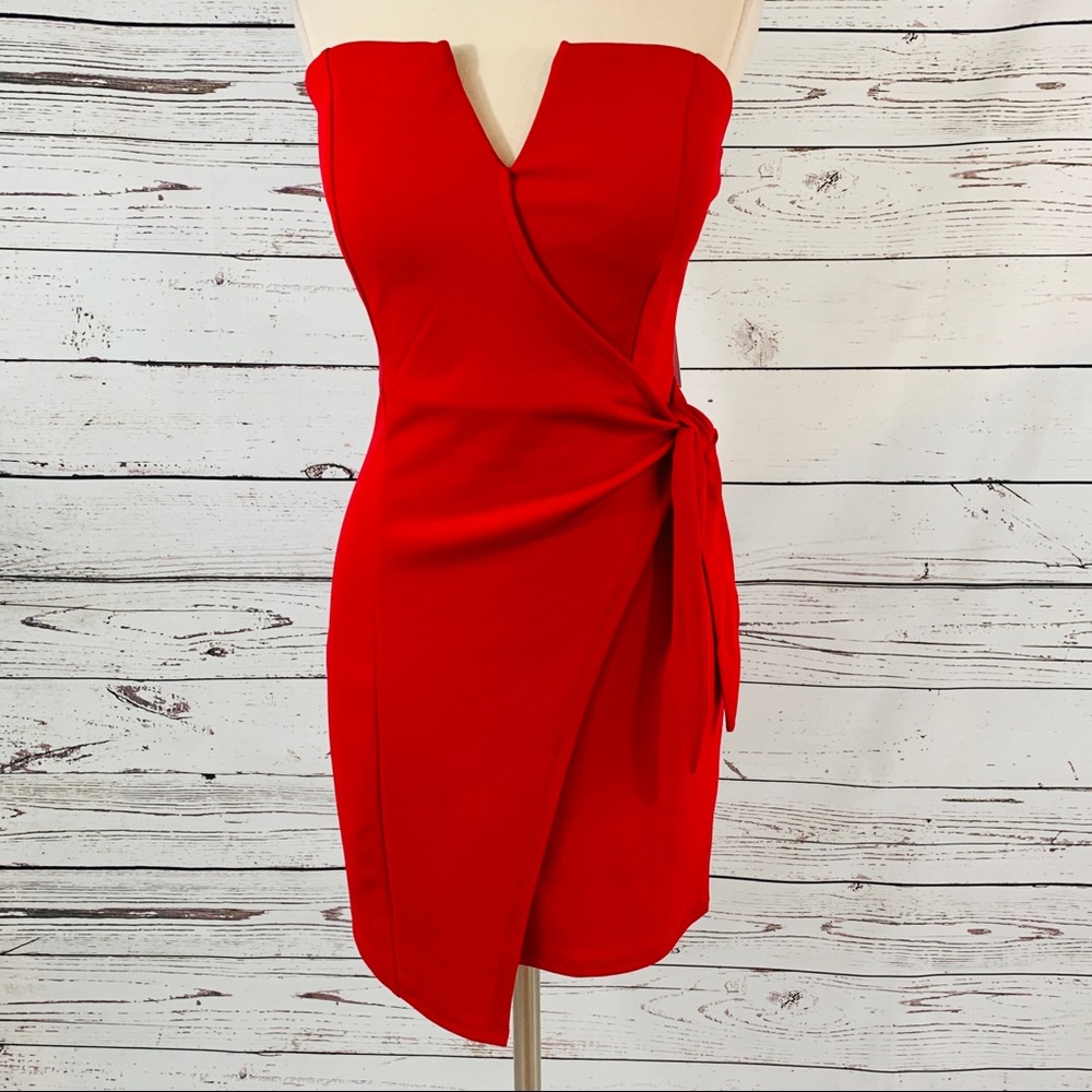Three Pink Hearts NEW strapless red dress - Picture 1 of 8